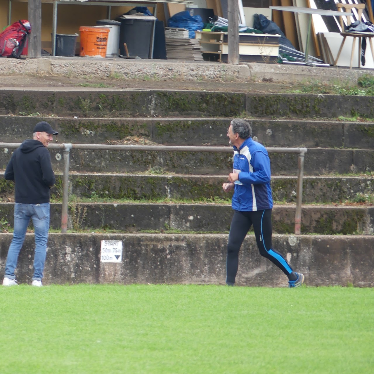 Bild vom 13. Benefizlauf im Jahr 2022. Dies ist das 397. Bild.